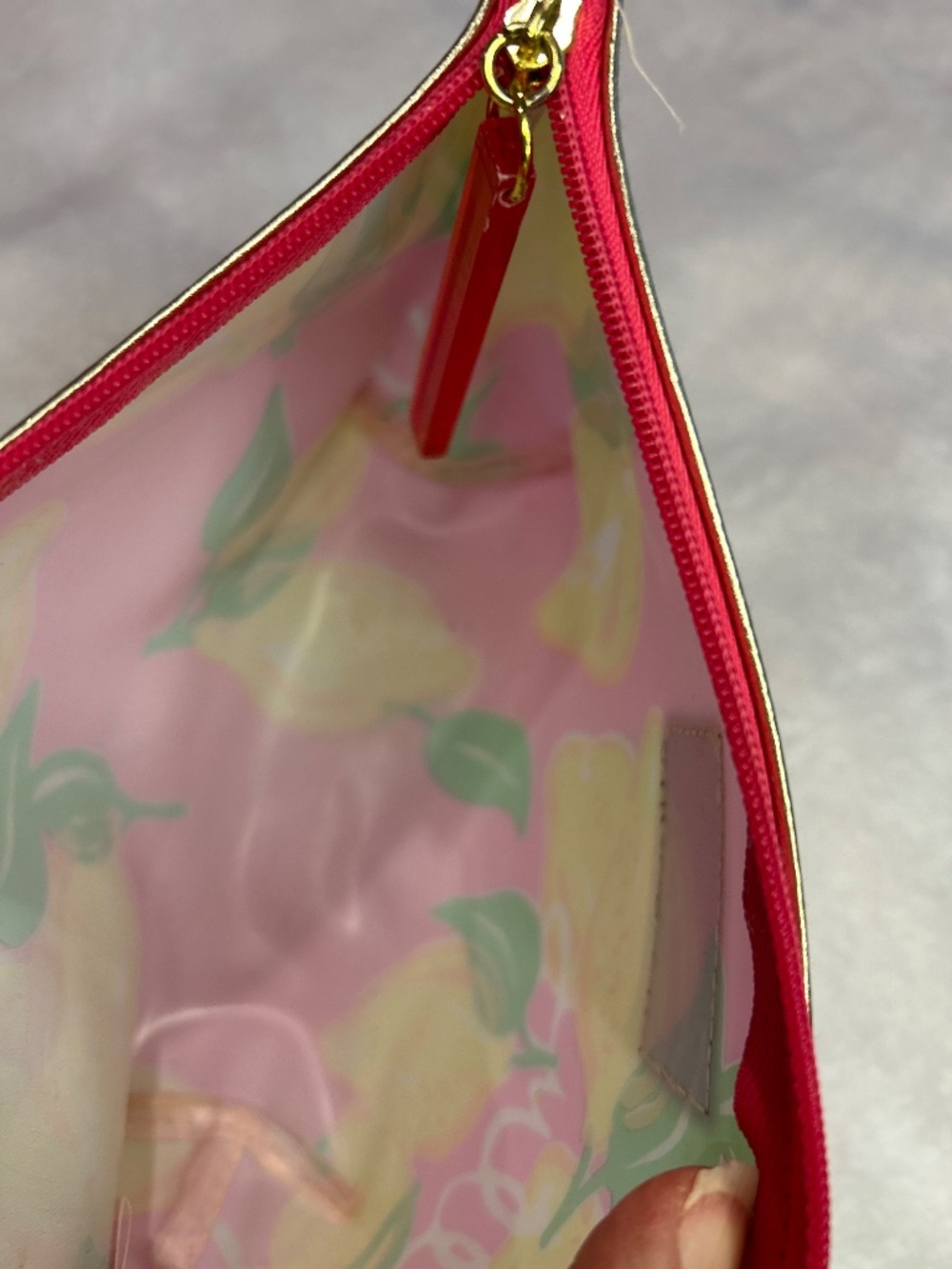 Lilly Pulitzer Estée Lauder Pink with Yellow Lemons Cosmetic Makeup Bag - Picture 4 of 6